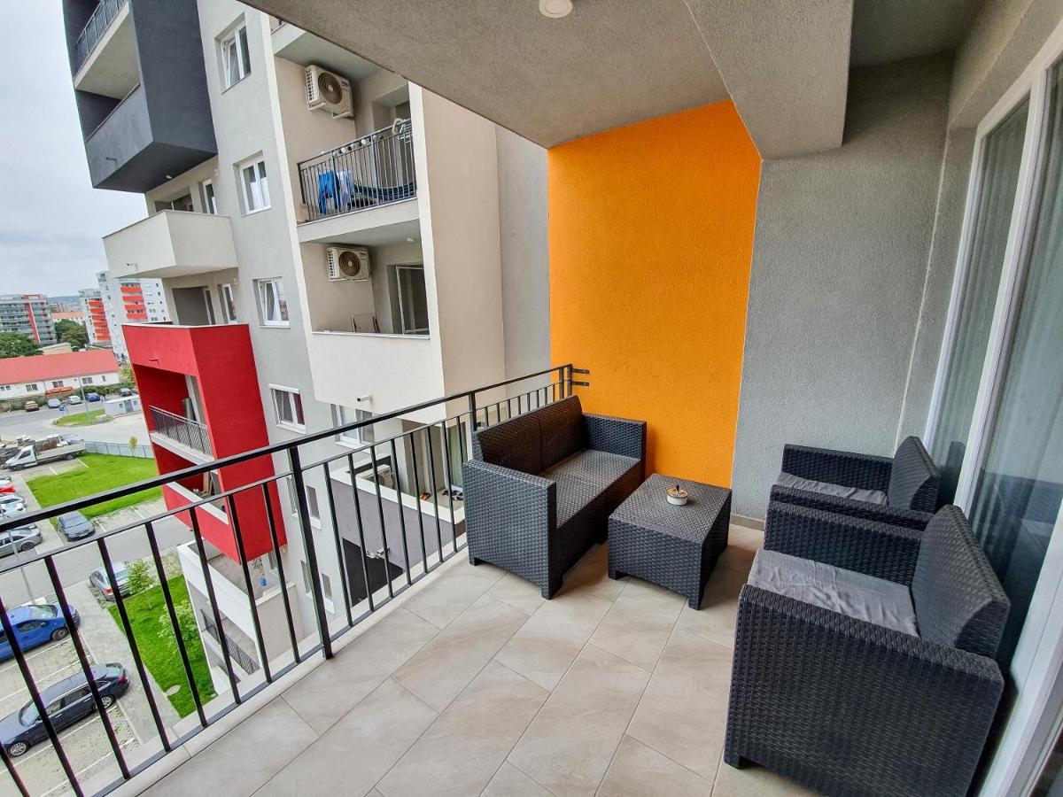 Central.Deluxe.Apartament.Oradea Exterior foto